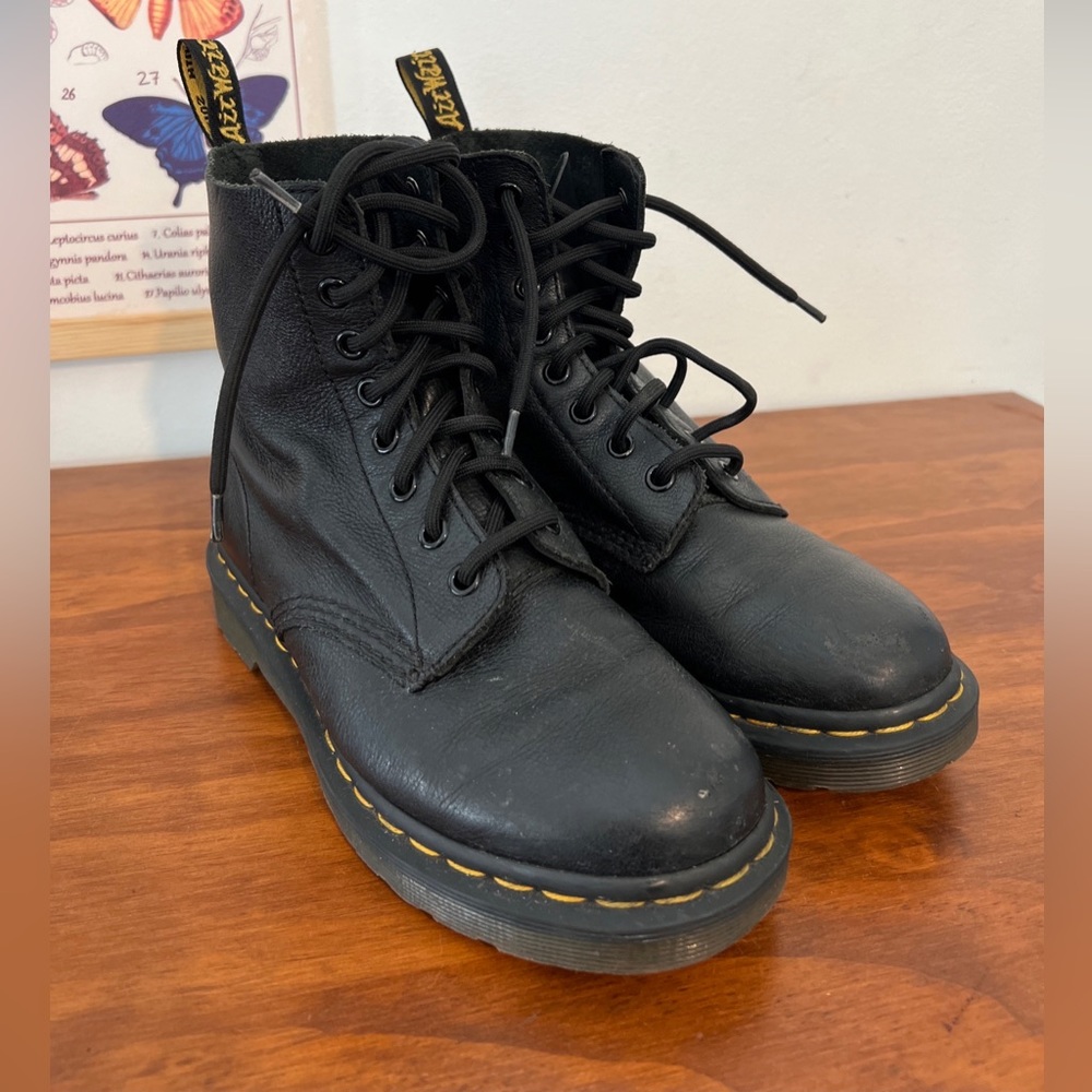 1460 Dr Marten black soft leather combat boots size 7